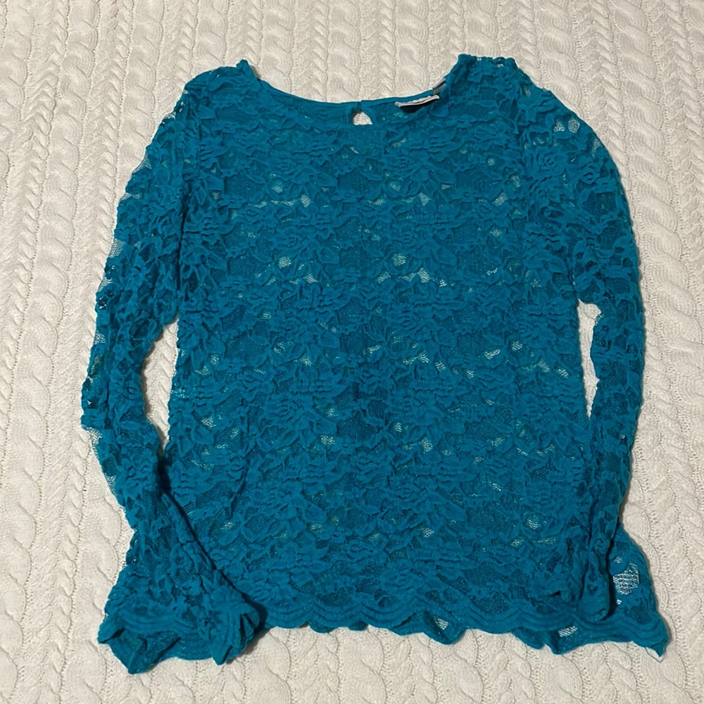 Lace long sleeve top